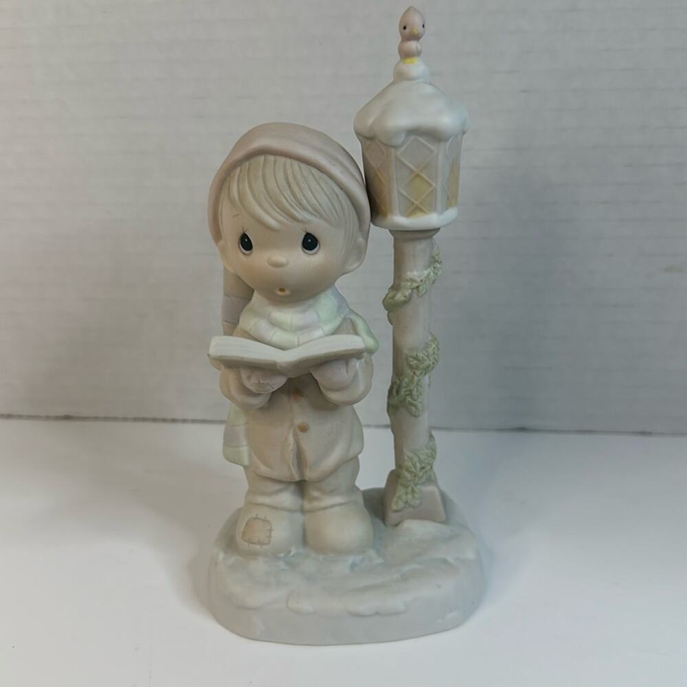 Vintage 1986 Precious Moments Figurine
